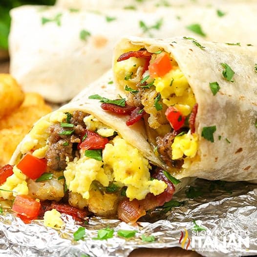 Easy Breakfast Burrito Recipe (Freezer Friendly!)