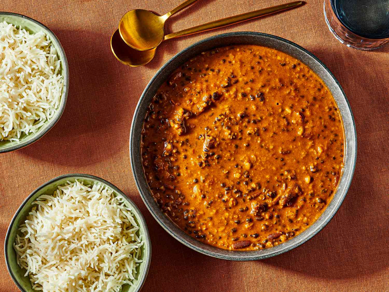 Dal Makhani (Punjabi Black Gram and Kidney Beans)