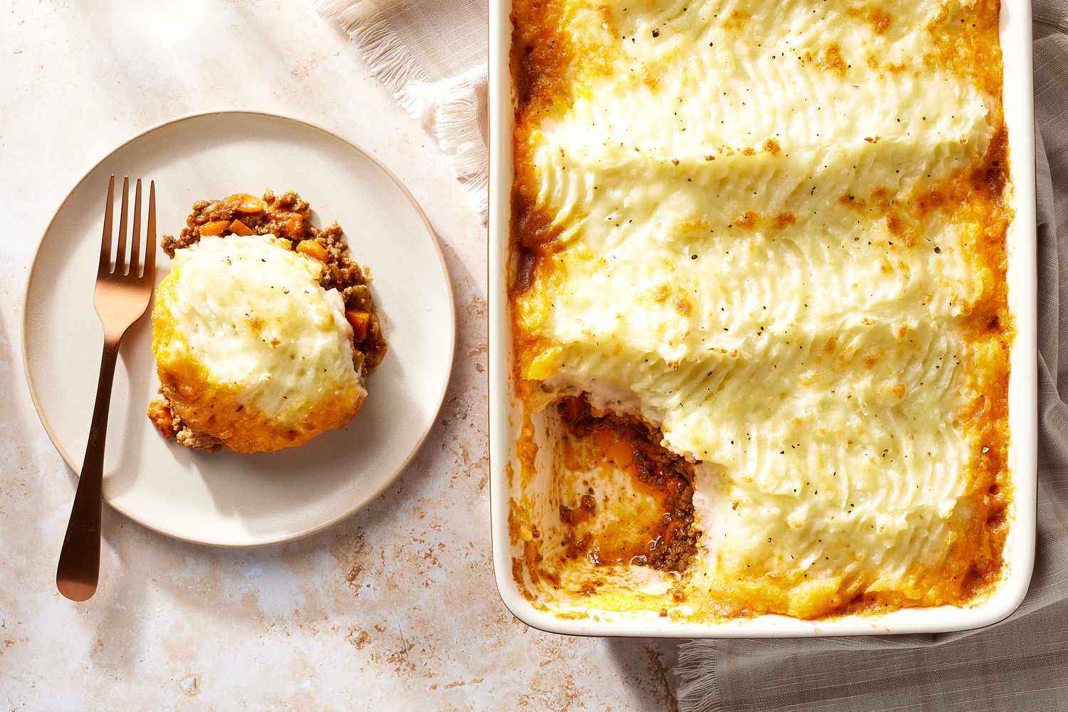 Cheddar-Topped Shepherd's Pie
