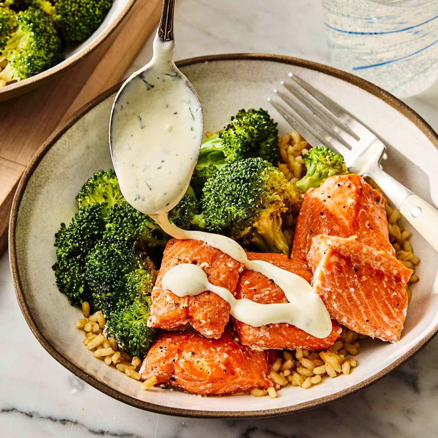 Lemon-Garlic Salmon & Broccoli Bowls