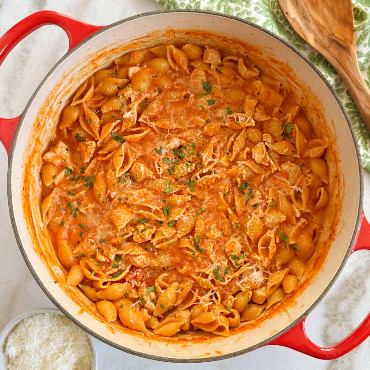 One Pot Creamy Chicken Pasta