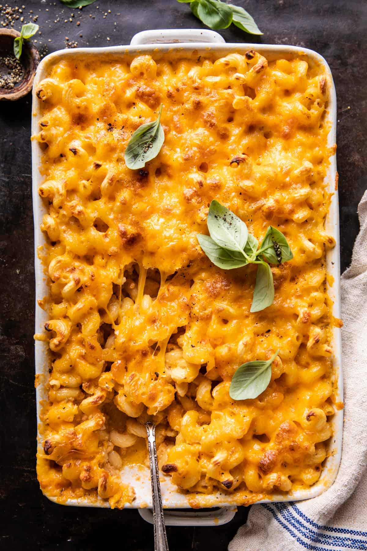 Easy Southern Style Baked Mac and Cheese