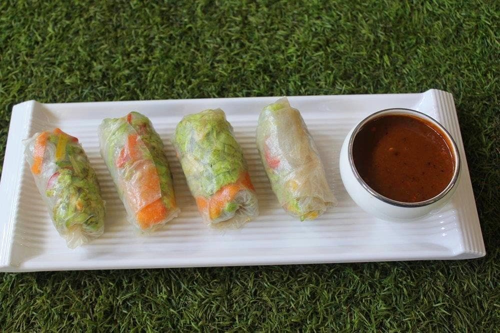 Vietnamese Summer Rolls with Peanut Dipping Sauce
