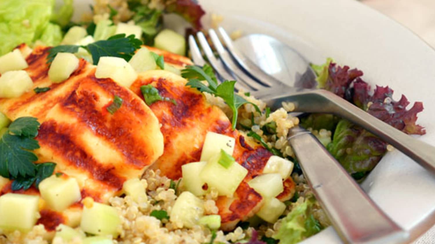 Recipe: Grilled Halloumi & Quinoa Salad