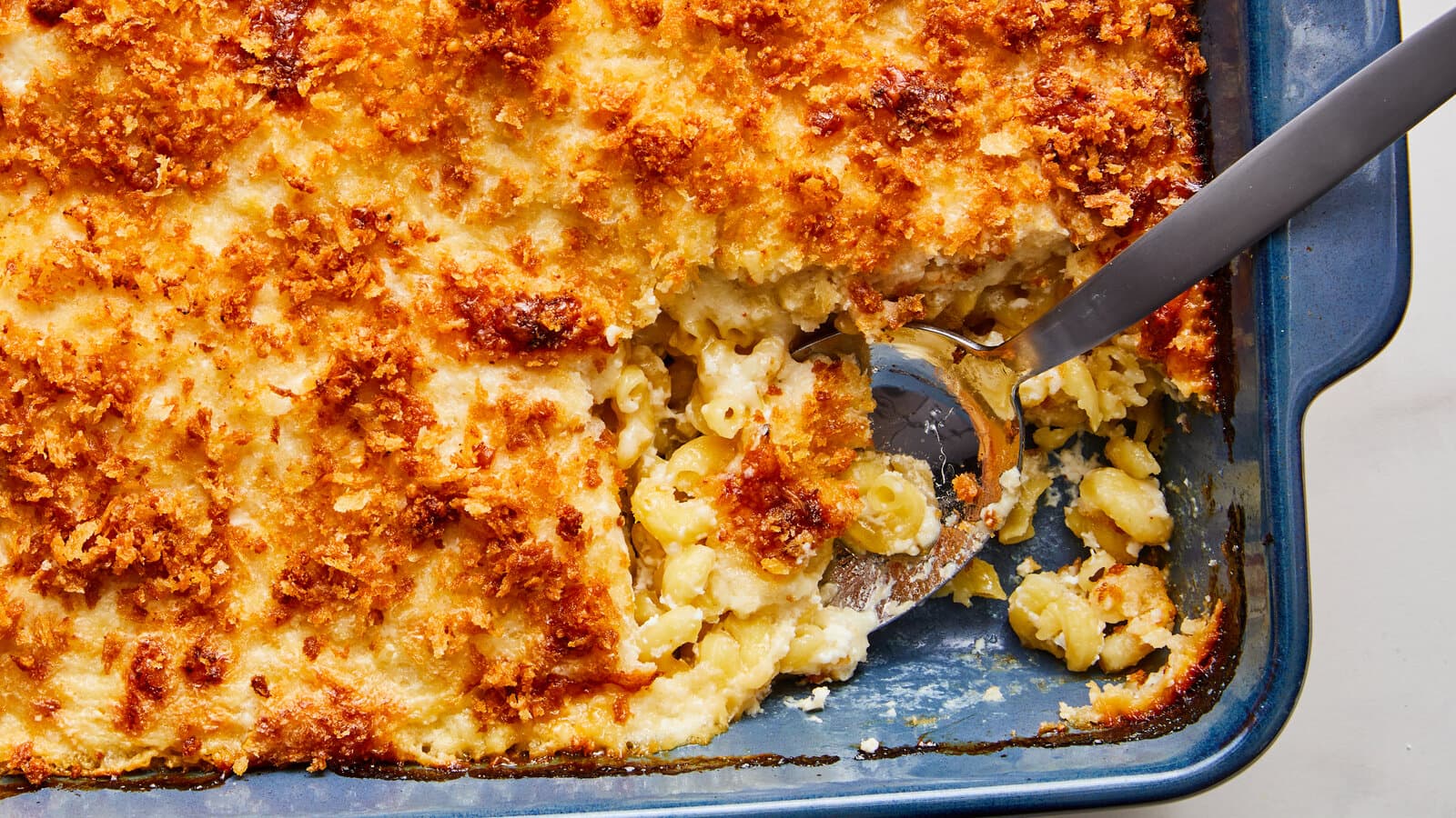 Easy Baked Mac and Cheese