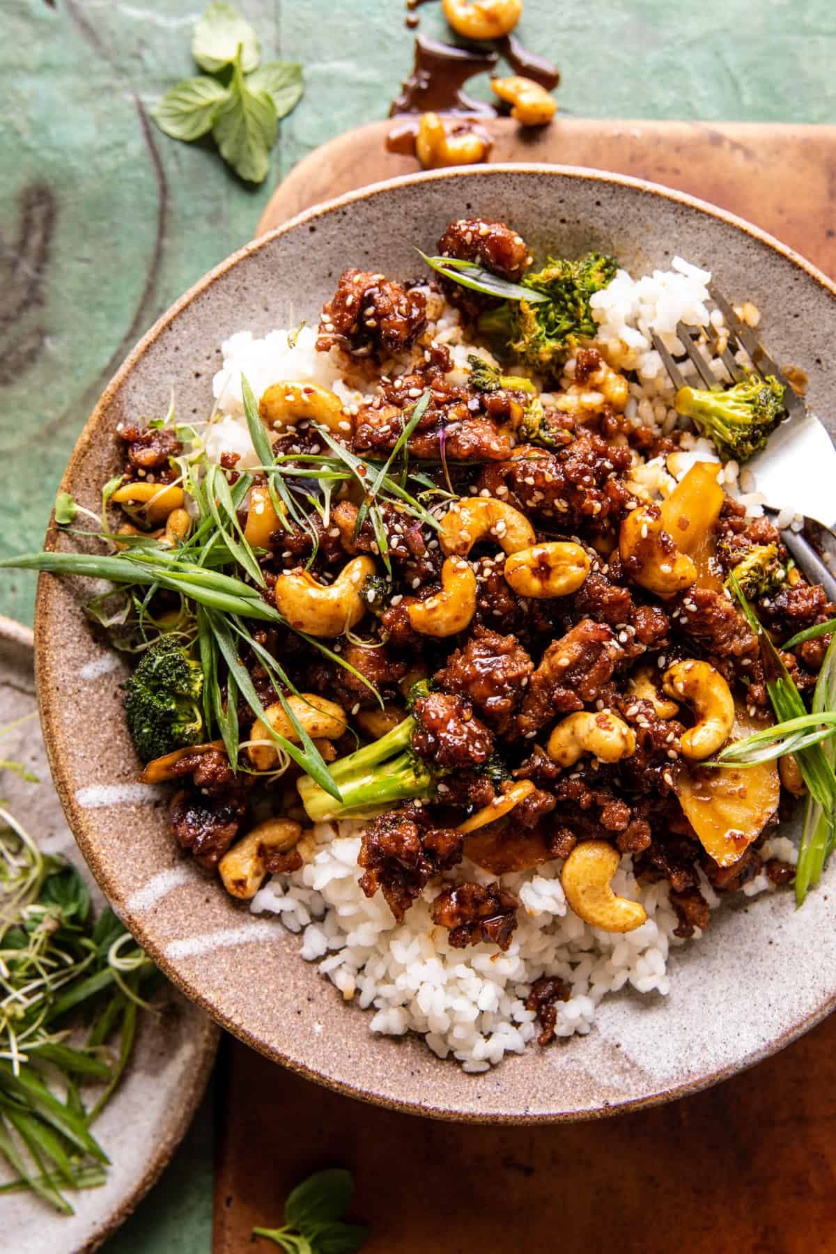 20 Minute Garlic Butter Cashew Chicken