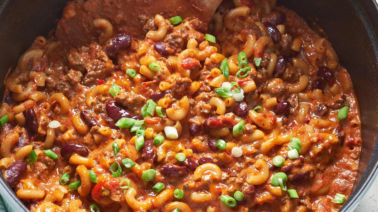 How To Make One-Pot Chili Mac