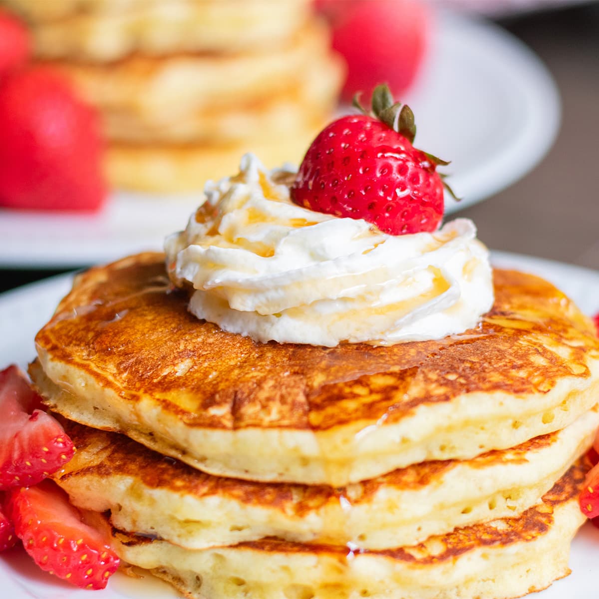 Fluffy Pancakes Recipe – Light, Airy, and Homemade from Scratch