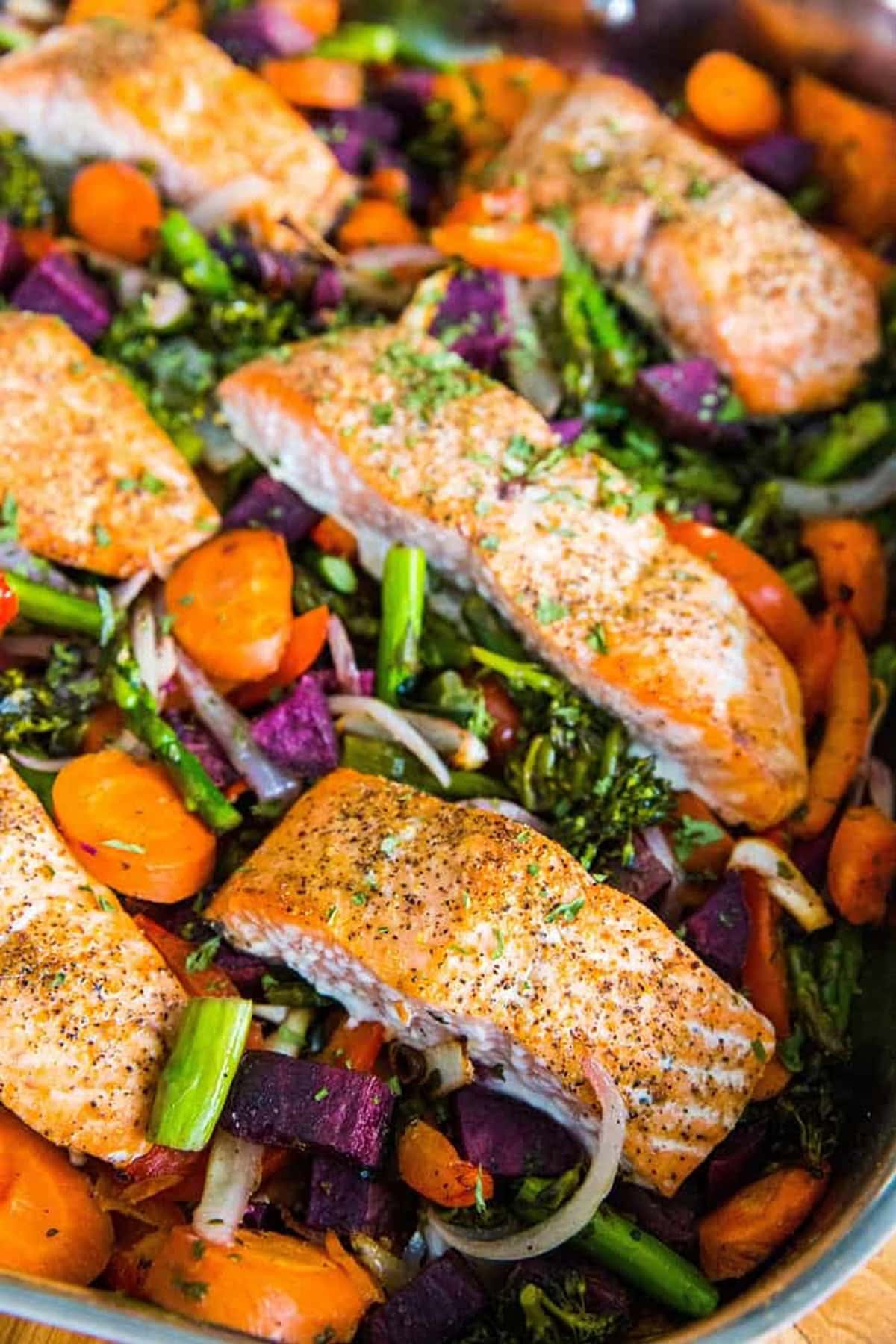 One Pan Salmon and Vegetables