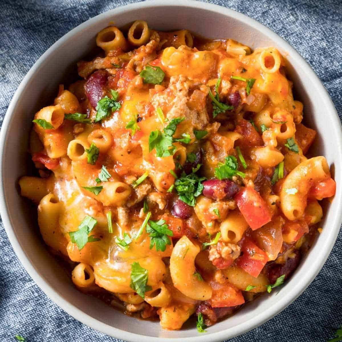 Easy One Pot Chili Mac